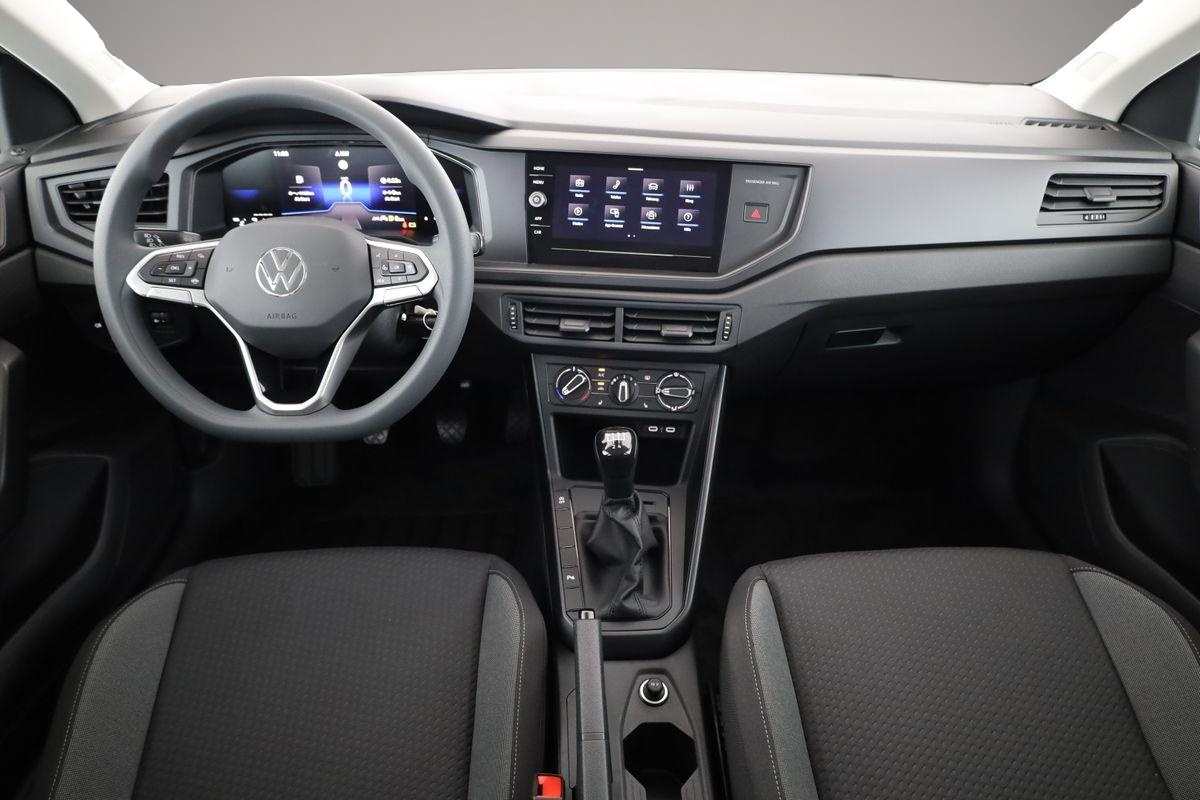 Volkswagen Polo (, Benzin)