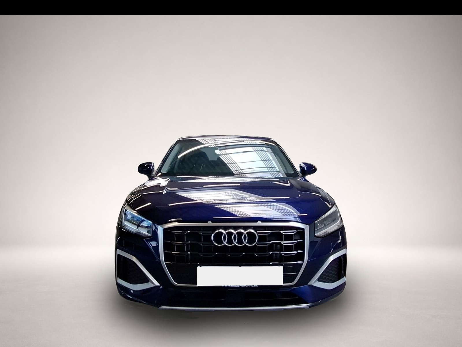 Audi Q2 (12/2022, Benzin)