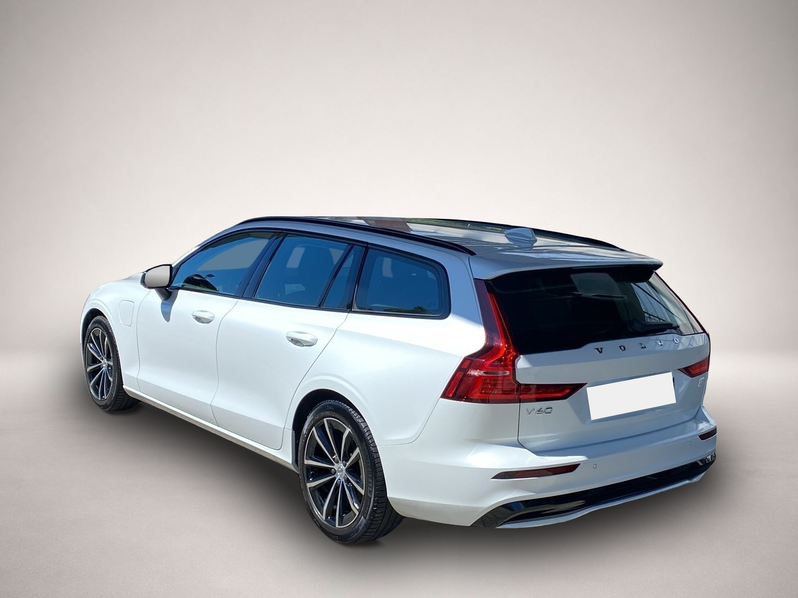 Volvo V60 (05/2023, )