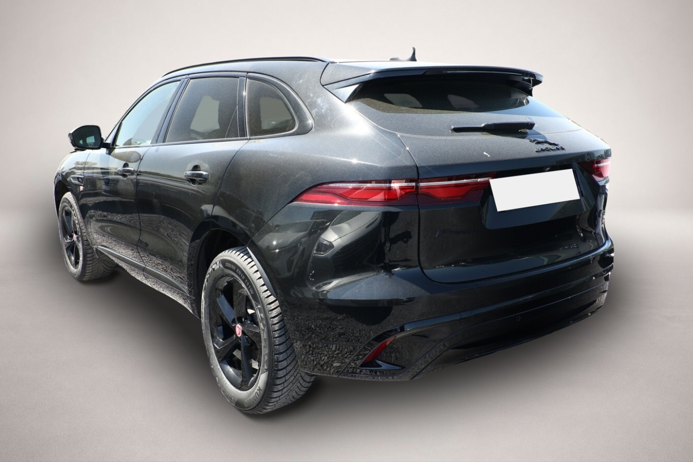 Jaguar F-Pace (08/2022, Benzin)
