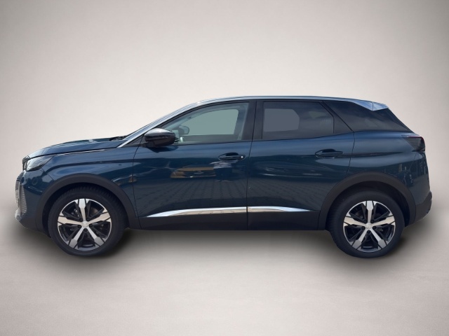 Peugeot 3008 (01/2023, Benzin)
