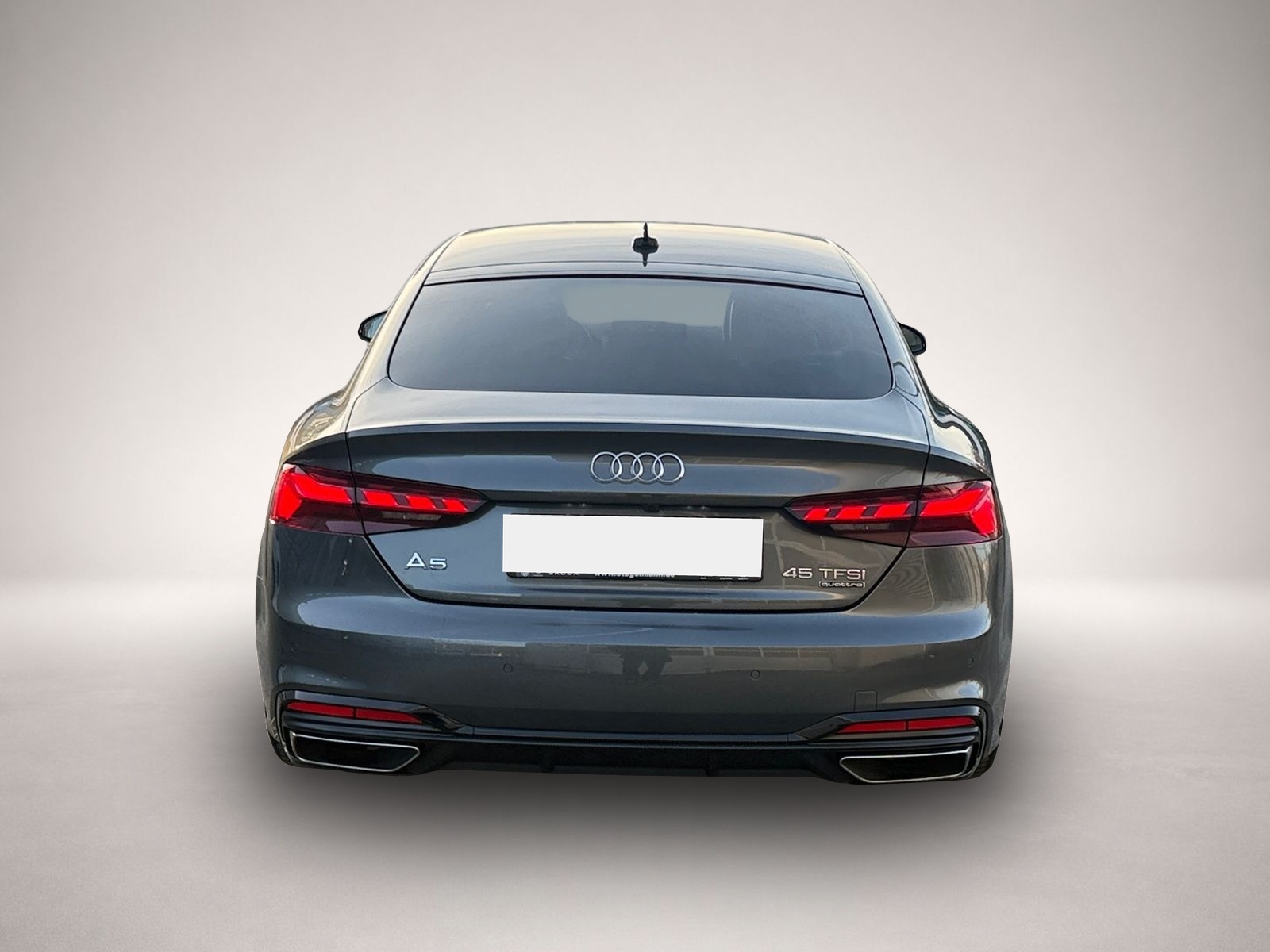 Audi A5 (03/2022, Benzin)
