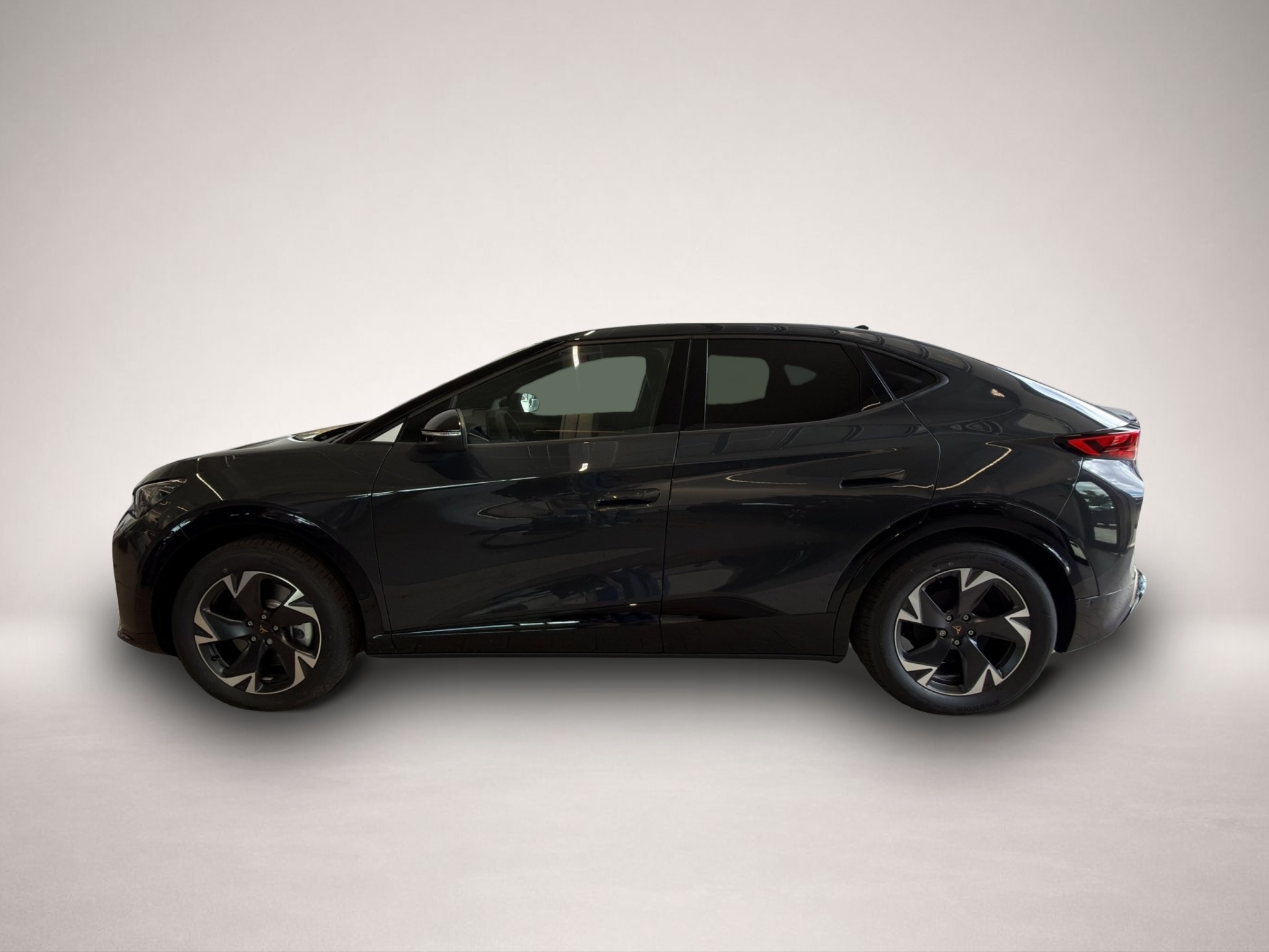 CUPRA Tavascan, Bild 2 von 4