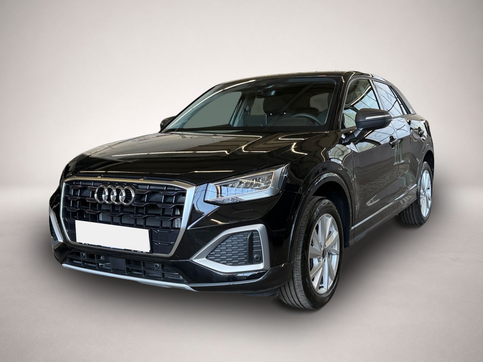 Audi Q2 (09/2025, Benzin)
