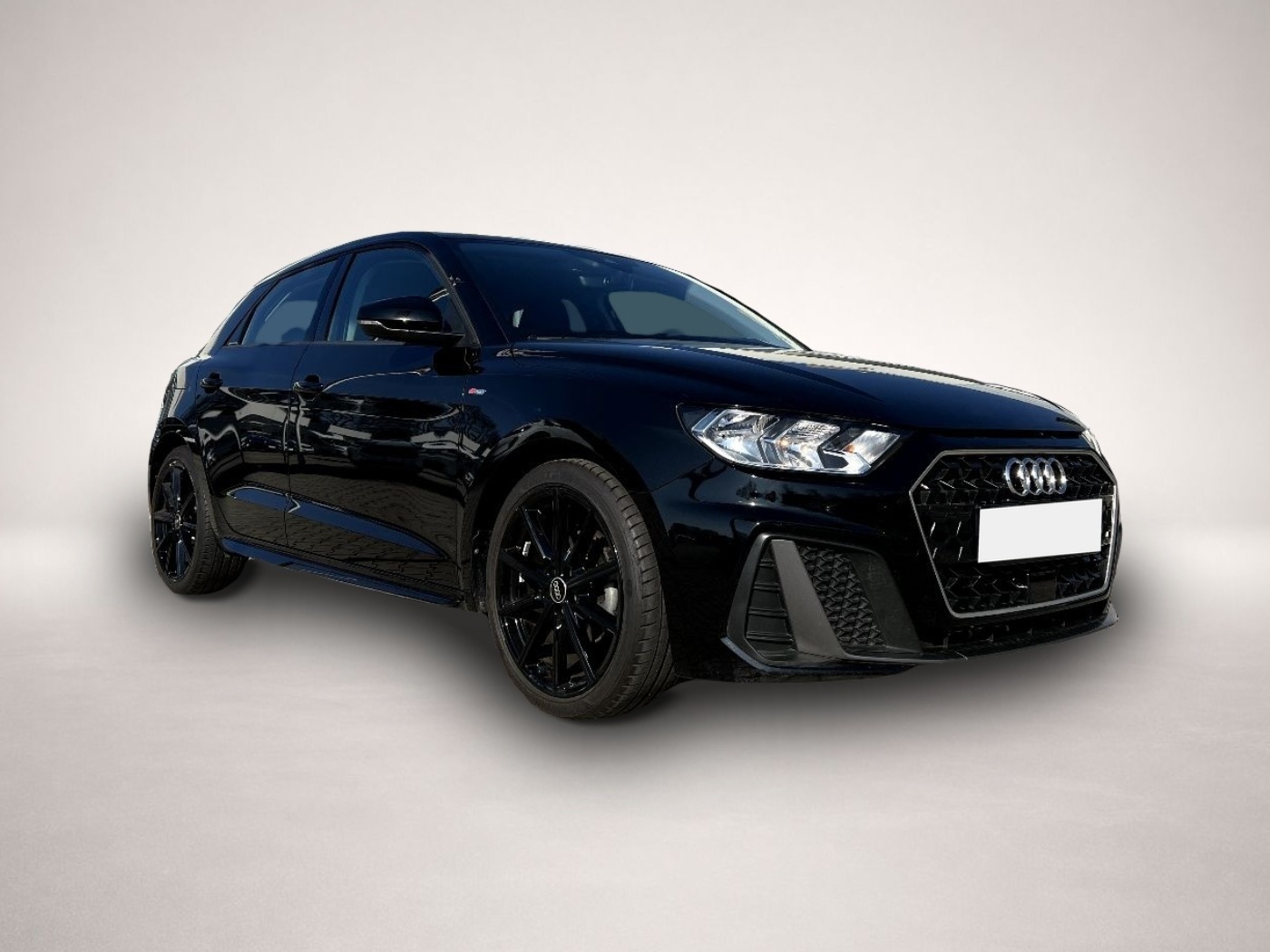Audi A1 (11/2022, Benzin)