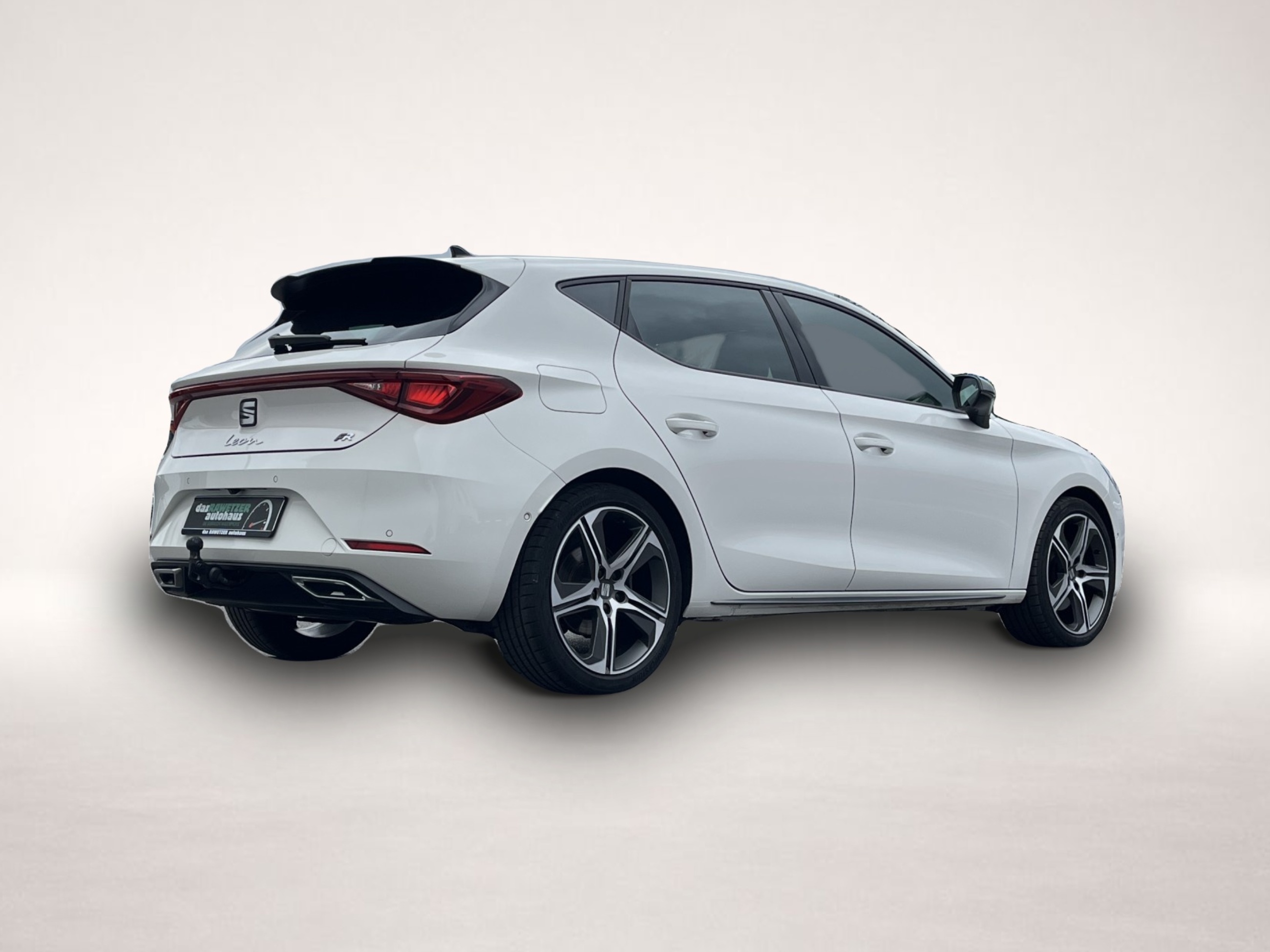 Seat Leon (06/2023, Benzin)