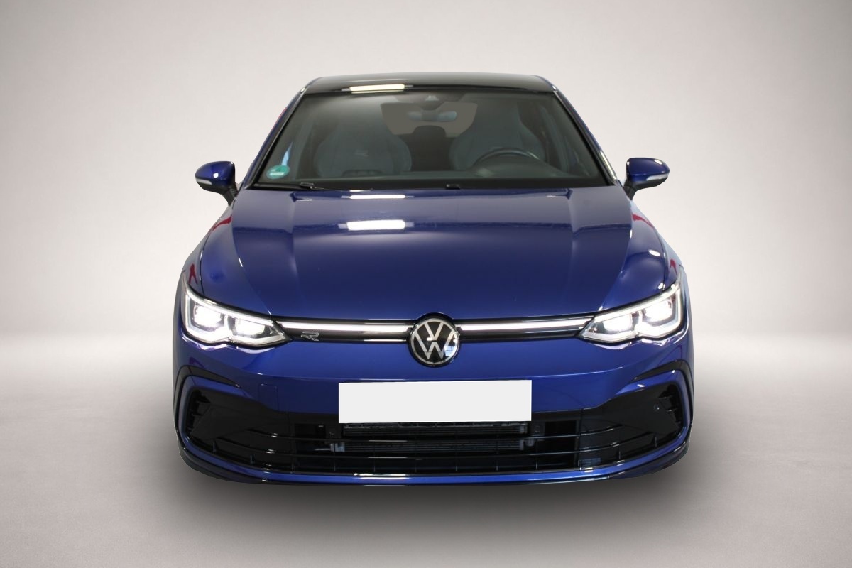 Volkswagen Golf (05/2023, Benzin)
