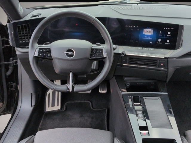 Opel Astra (02/2024, Benzin)