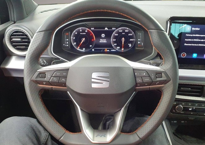 Seat Arona (08/2025, Benzin)