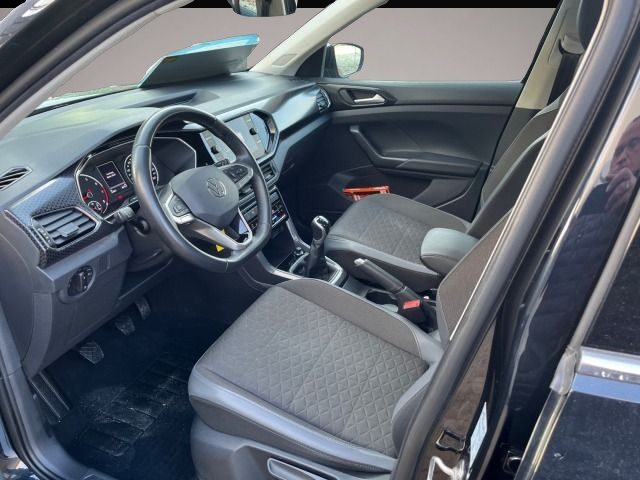 Volkswagen T-Cross (12/2021, Benzin)