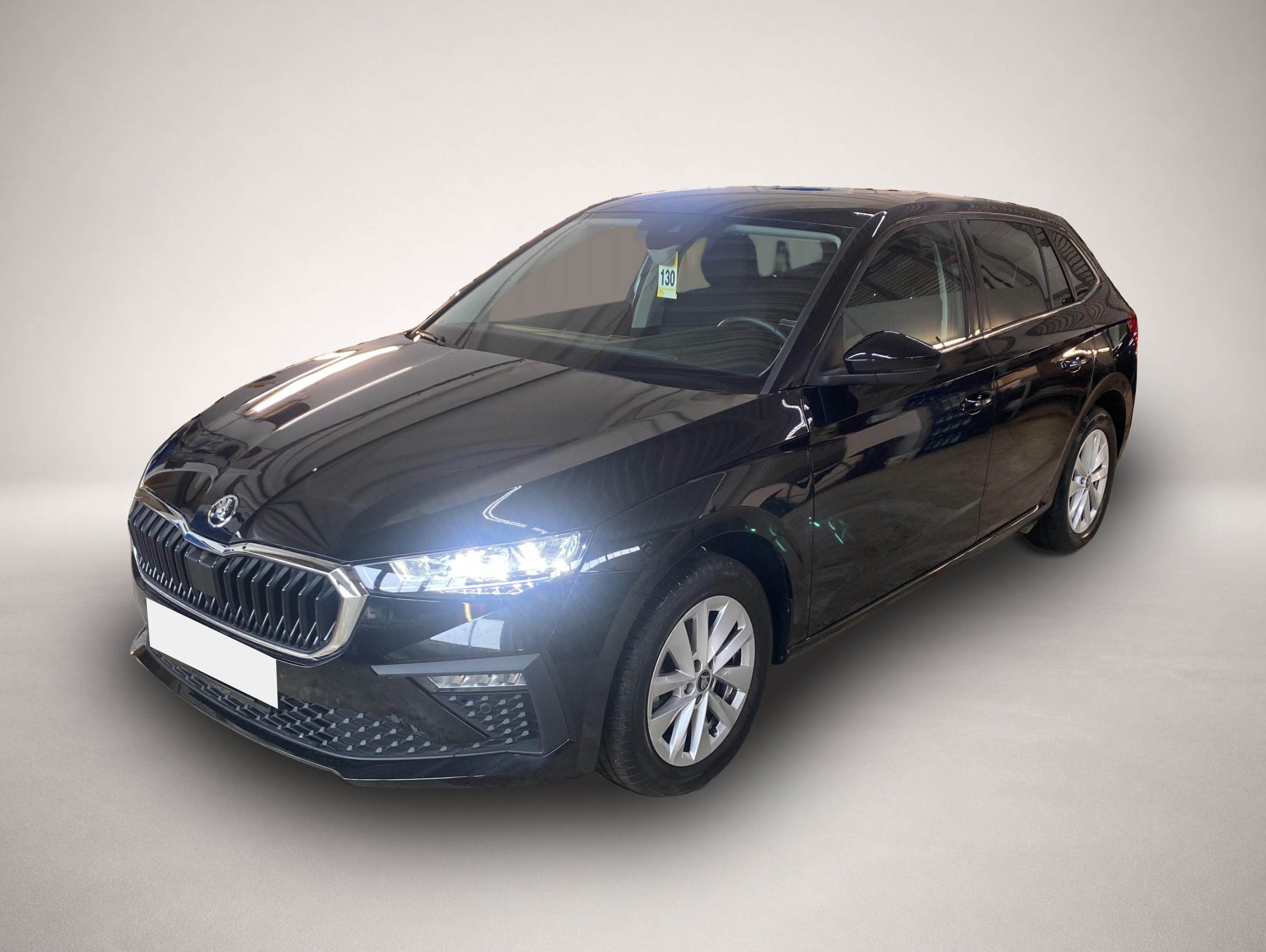 Skoda Scala (01/2025, Benzin)