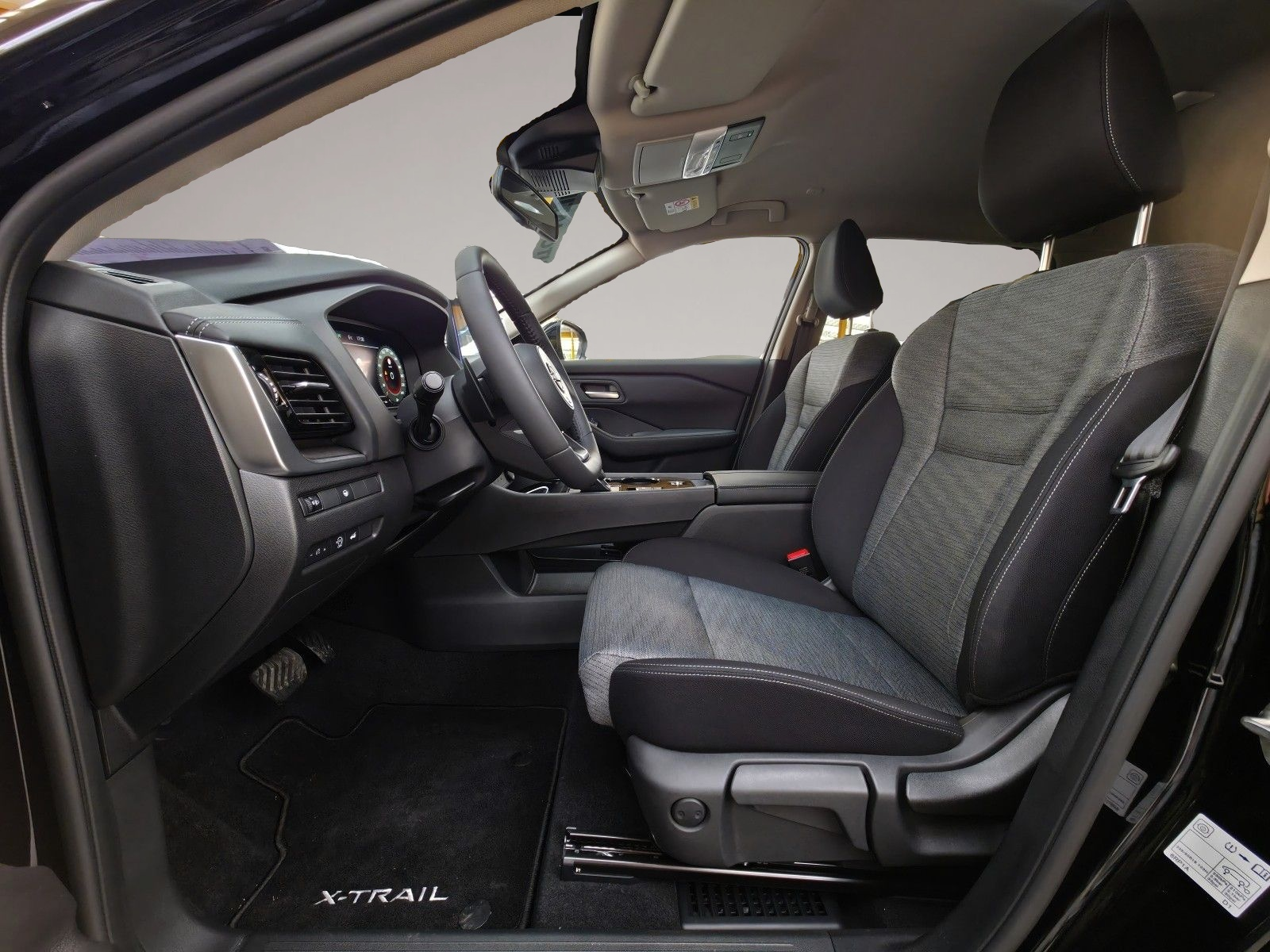 Nissan X-Trail (02/2026, Hybrid (Benzin/Elektro))