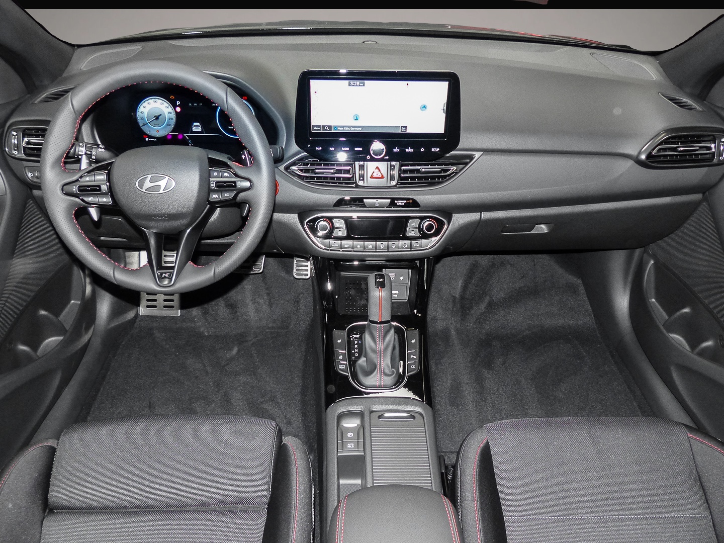 Hyundai i30 (05/2026, Benzin)