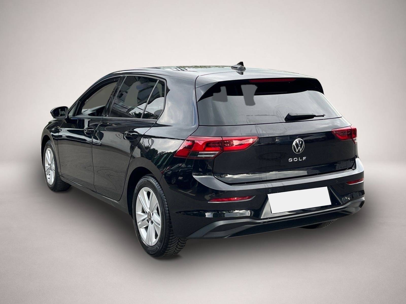 Volkswagen Golf (06/2023, Benzin)