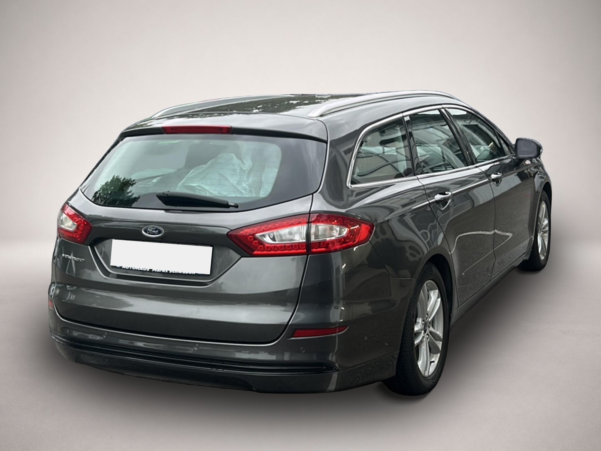 Ford Mondeo (12/2017, Benzin)