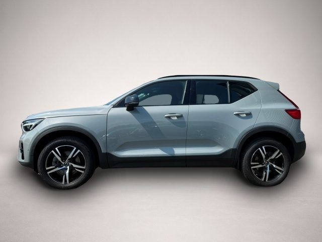 Volvo XC40 (07/2024, Benzin)
