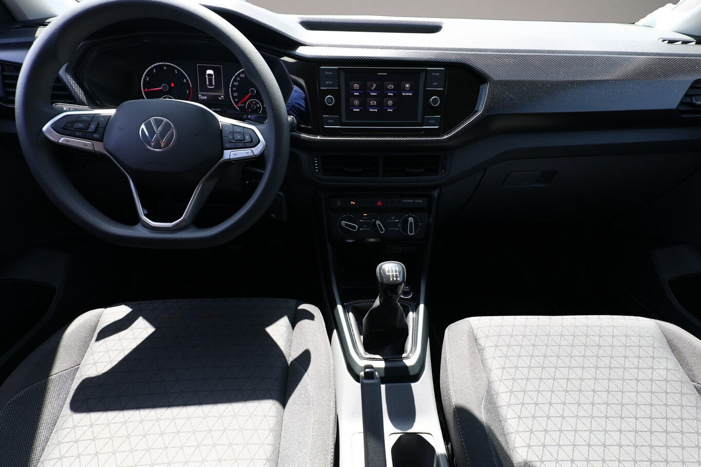 Volkswagen T-Cross (08/2021, Benzin)