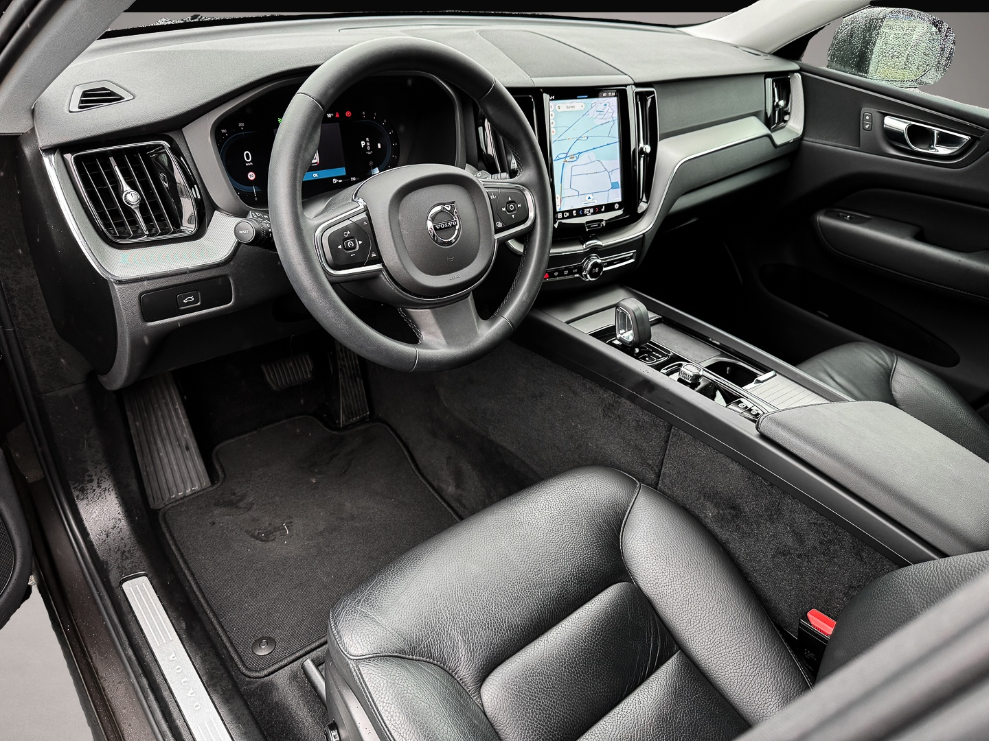 Volvo XC60 (01/2024, Benzin)