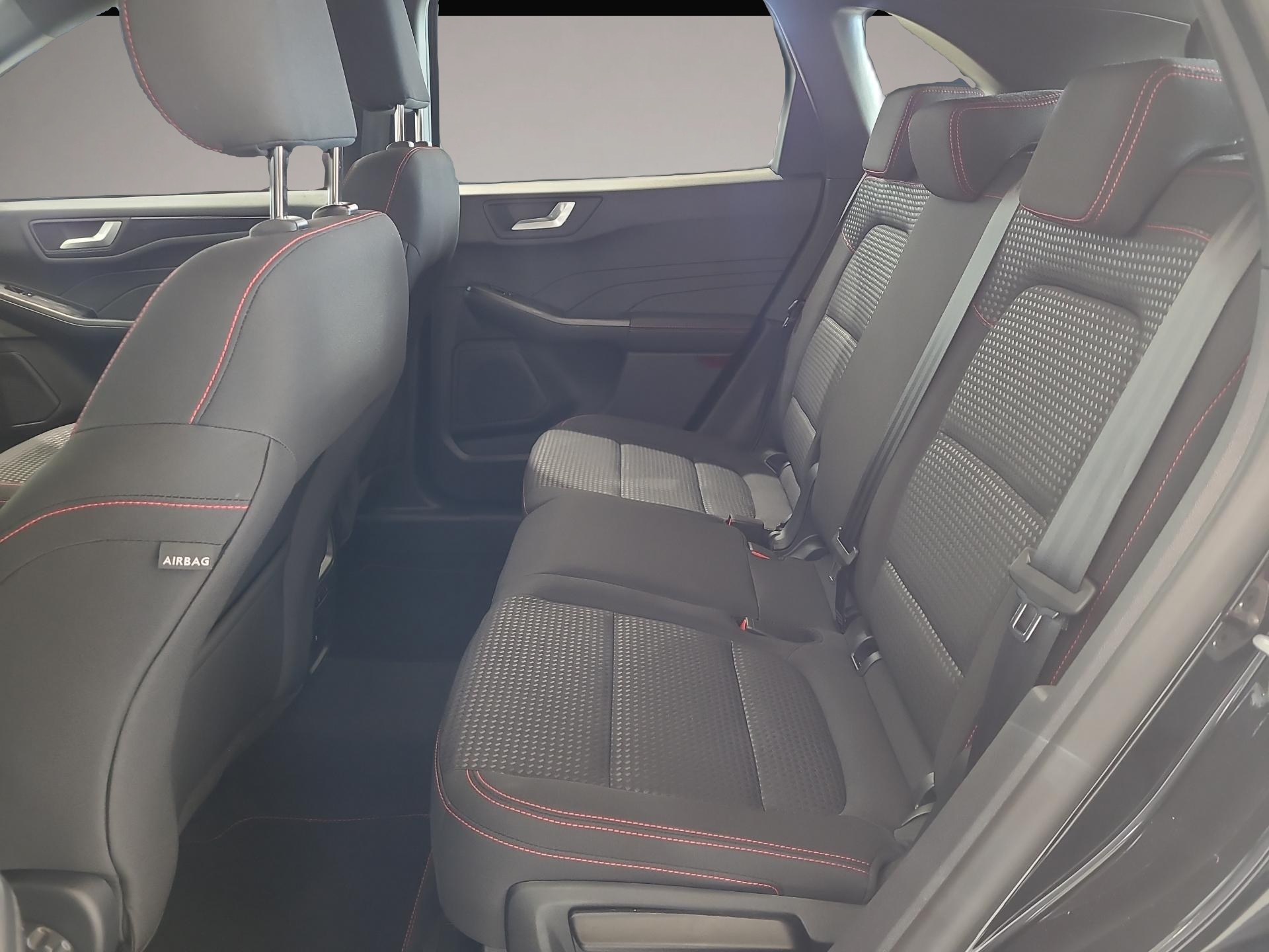 Ford Kuga (11/2023, Benzin)