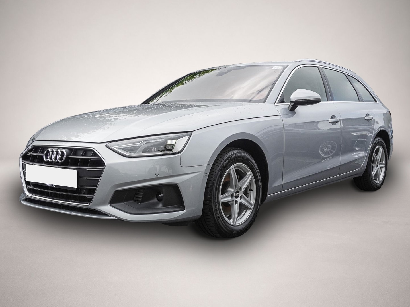 Audi A4 (04/2023, Diesel)