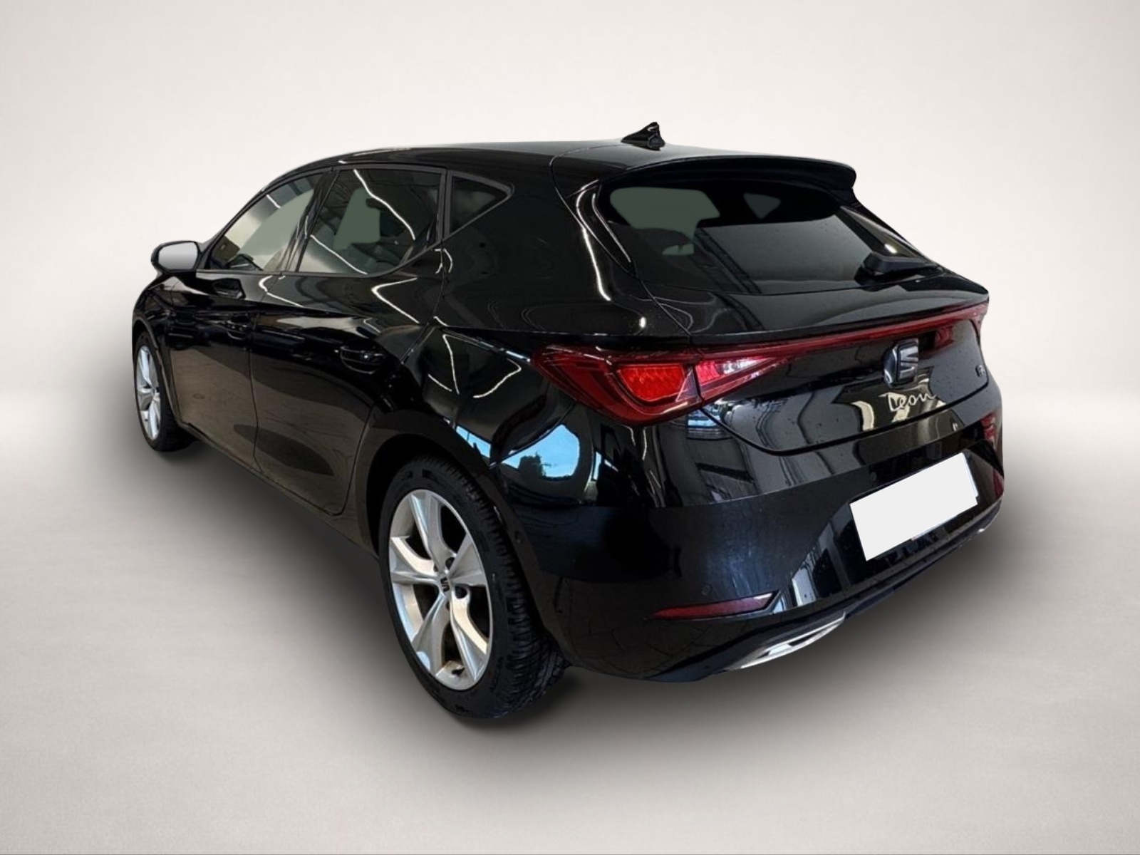 Seat Leon (07/2025, Benzin)
