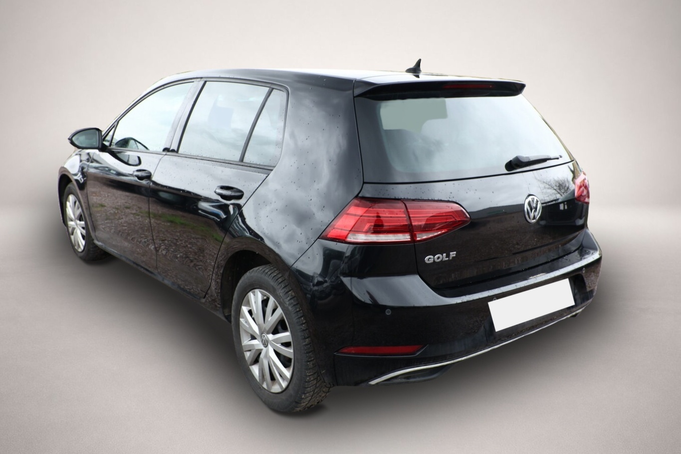 Volkswagen Golf (02/2019, Benzin)