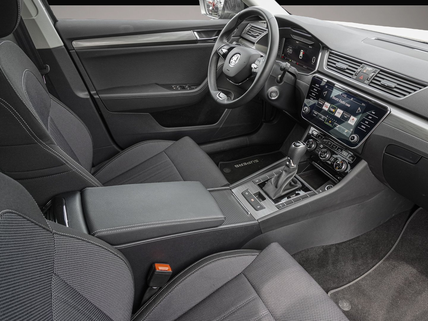 Skoda Superb (05/2024, )