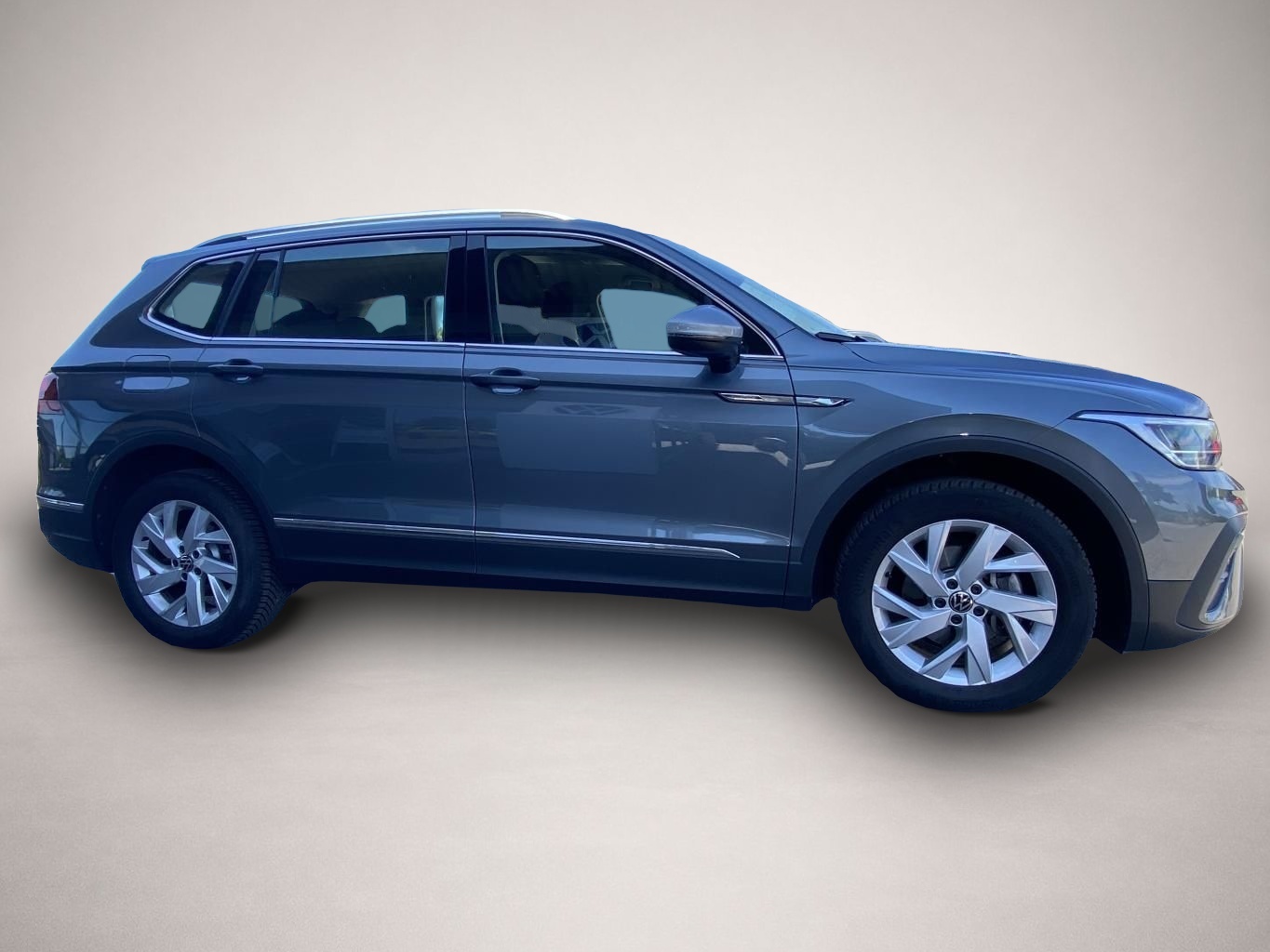 Volkswagen Tiguan Allspace (04/2025, )