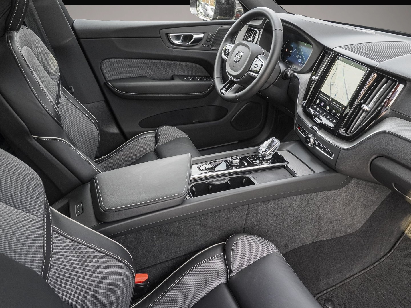 Volvo XC60 (07/2024, )
