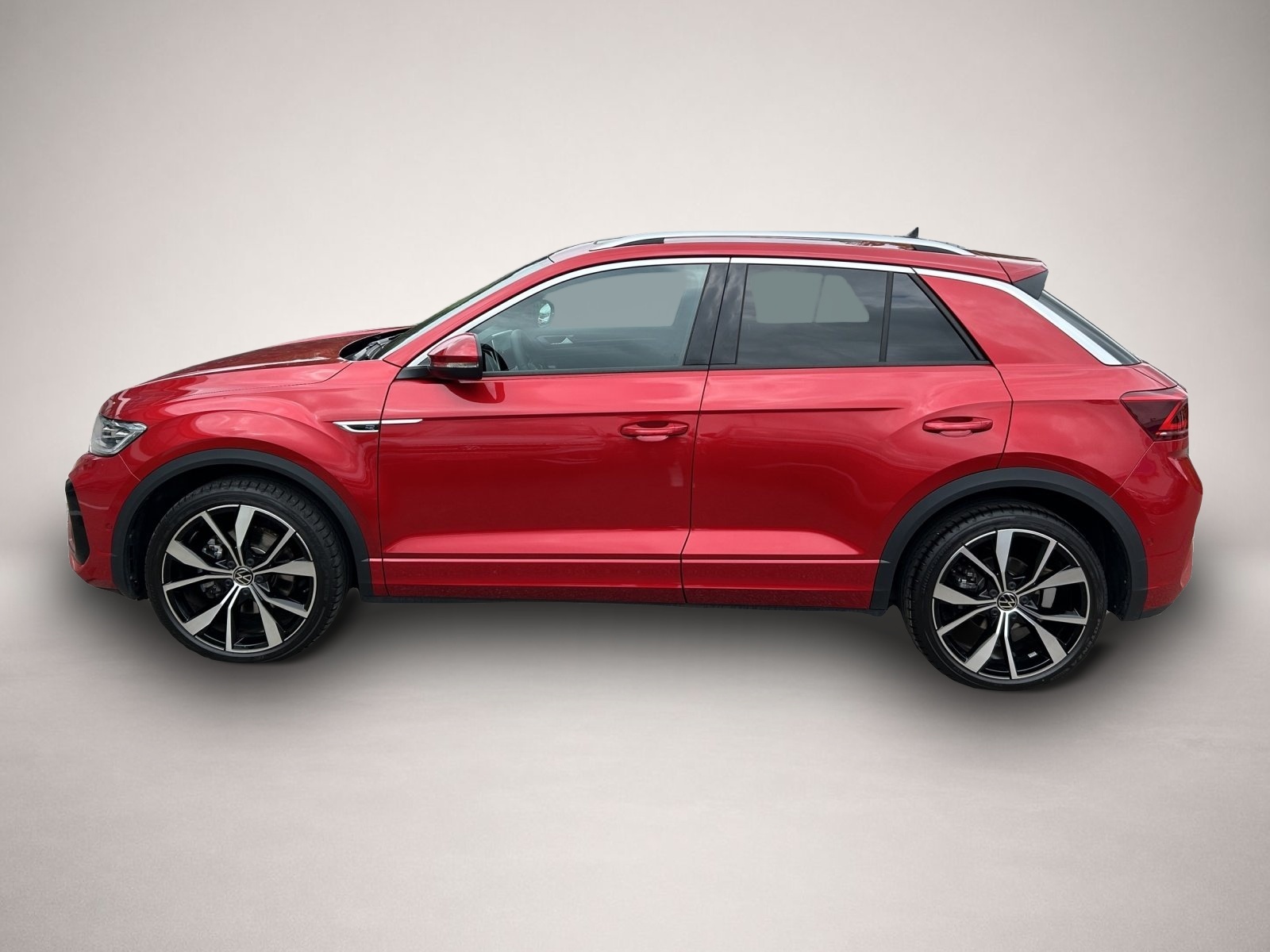 Volkswagen T-Roc (05/2025, Benzin)
