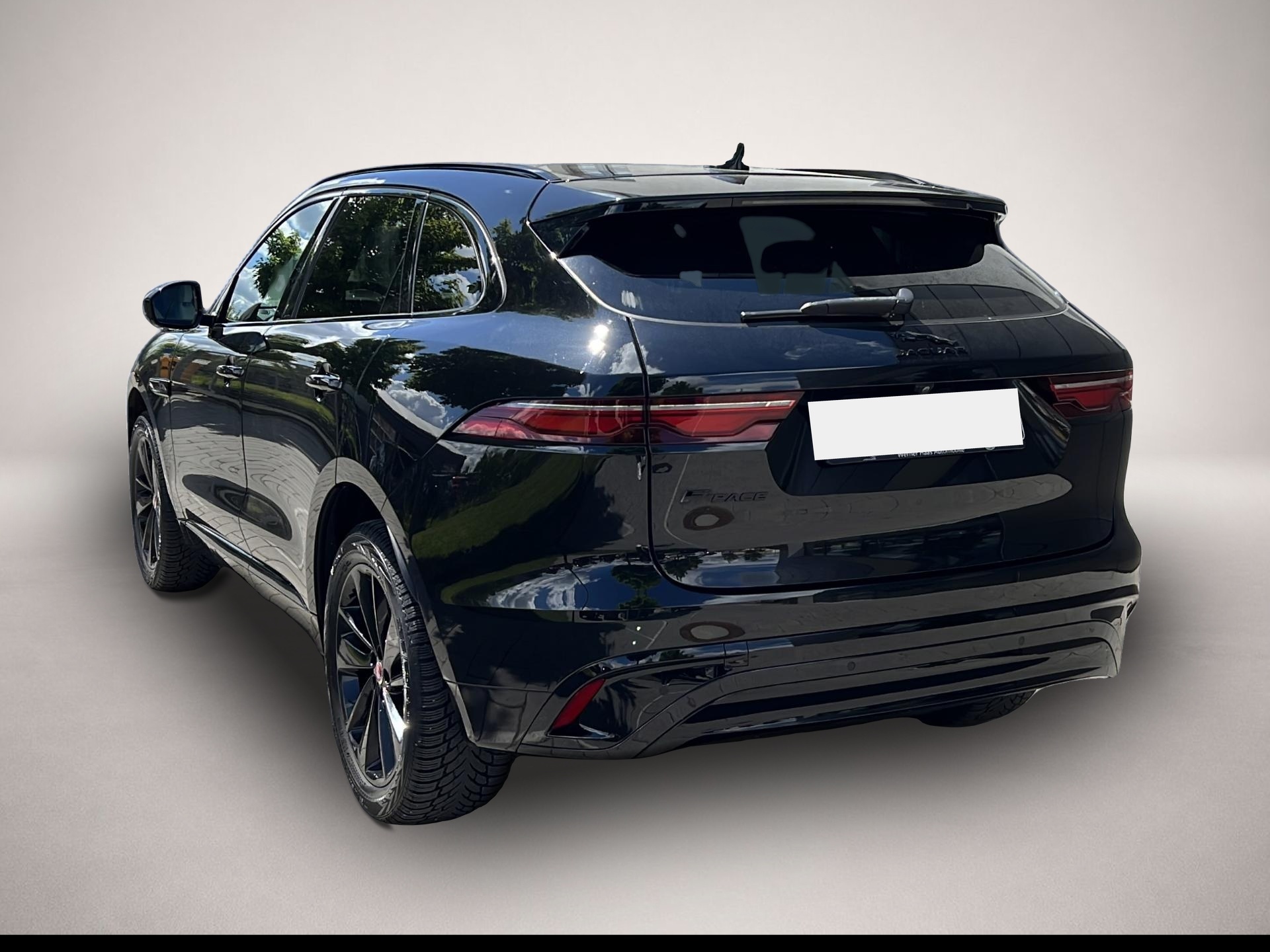 Jaguar F-Pace (12/2022, Benzin)