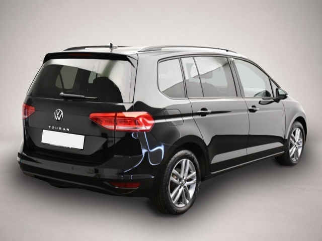 Volkswagen Touran (12/2025, Benzin)