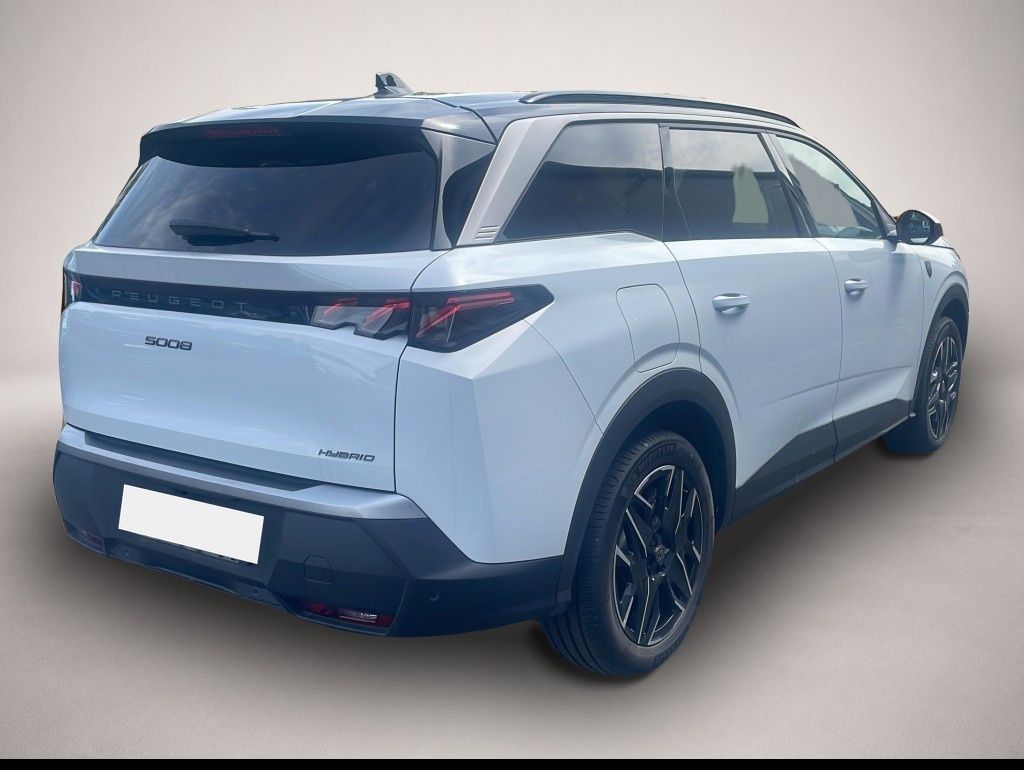 Peugeot 5008 (05/2025, Benzin)