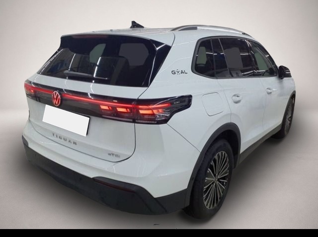 Volkswagen Tiguan (10/2025, )