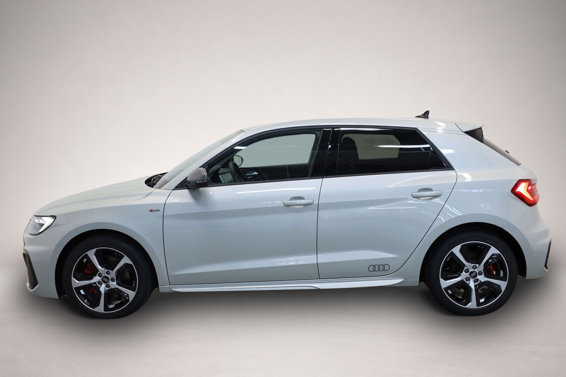 Audi A1 (05/2025, Benzin)