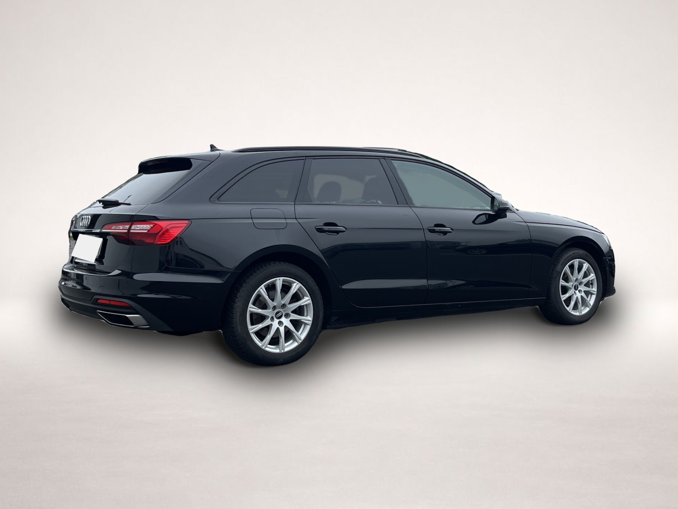 Audi A4 (09/2022, Benzin)