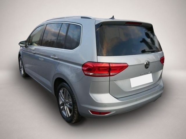 Volkswagen Touran (06/2026, Benzin)
