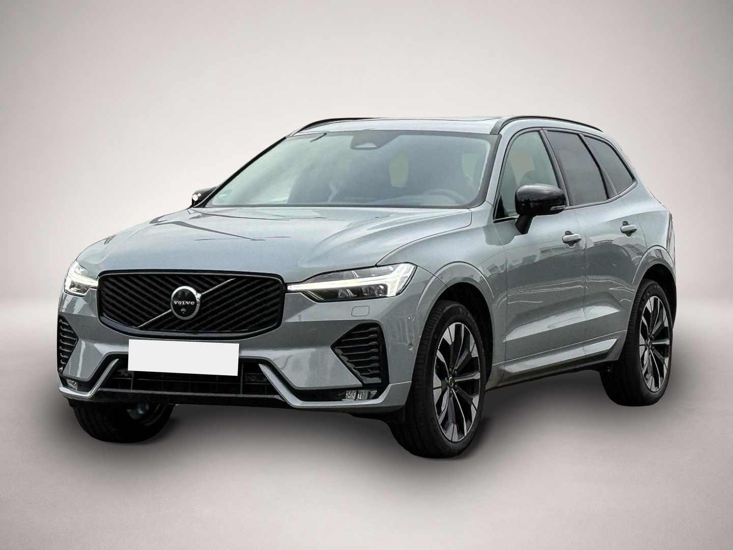 Volvo XC60 (06/2025, Benzin)