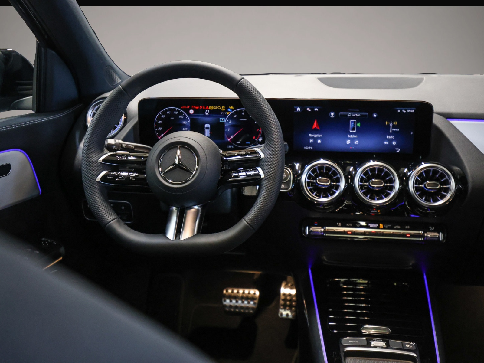 Mercedes-Benz GLA 180 (01/2026, Benzin)