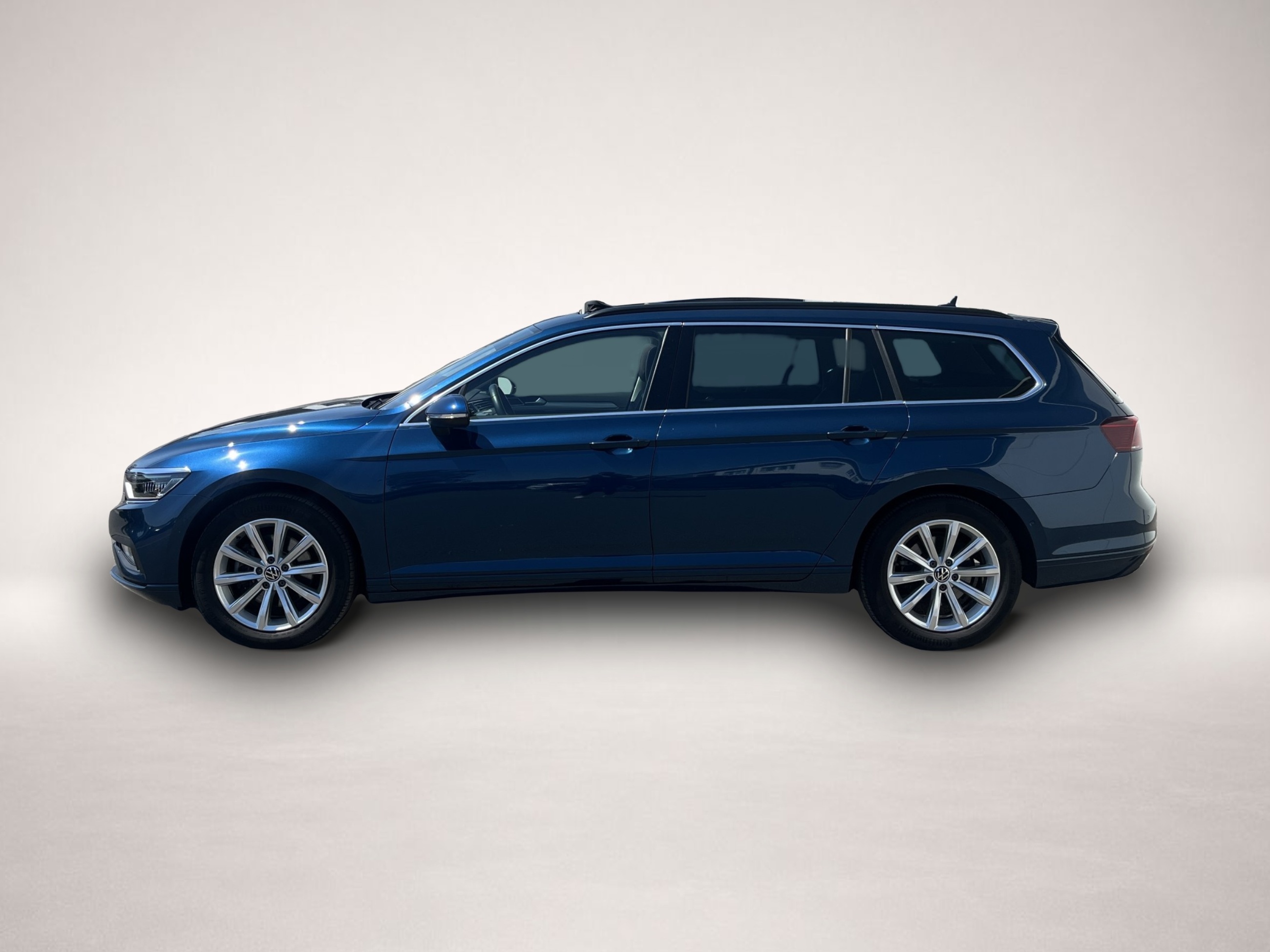 Volkswagen Passat Variant (04/2023, )