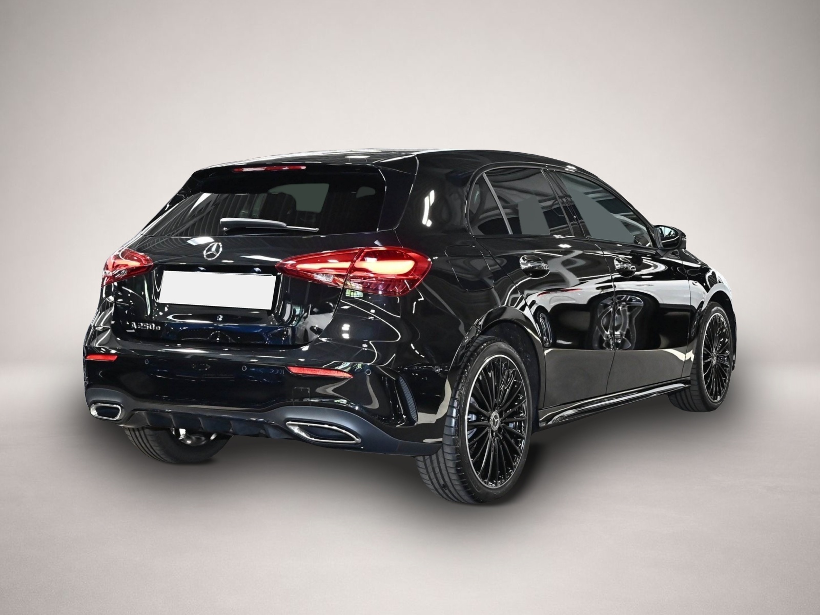 Mercedes-Benz A 250 (04/2025, Hybrid (Benzin/Elektro))
