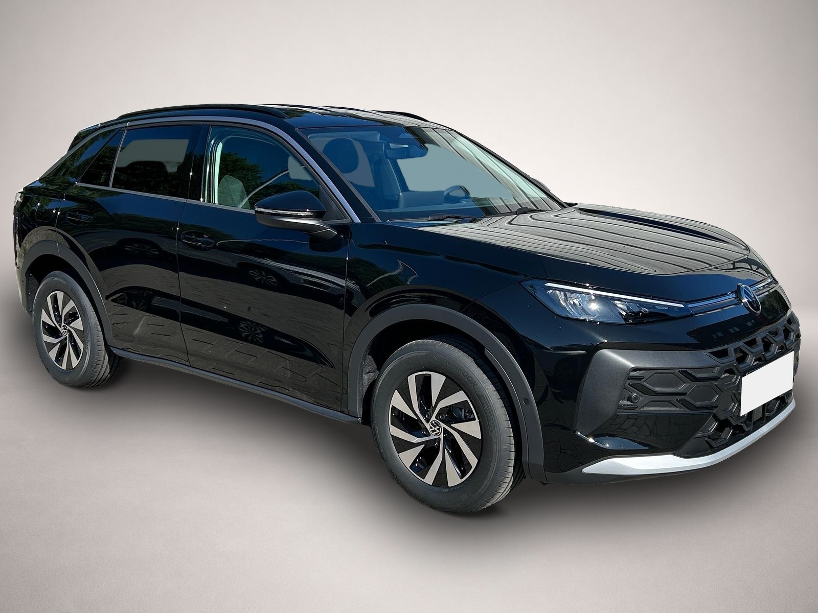 Volkswagen T-Roc (06/2026, Benzin)