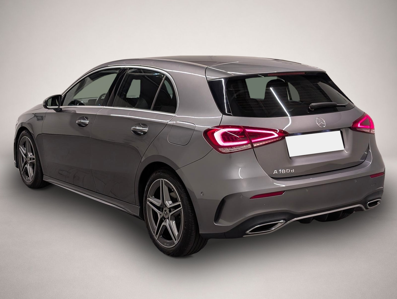 Mercedes-Benz A 180 (10/2022, Diesel)