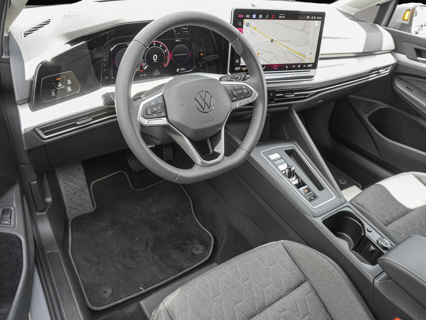 Volkswagen Golf (08/2025, )