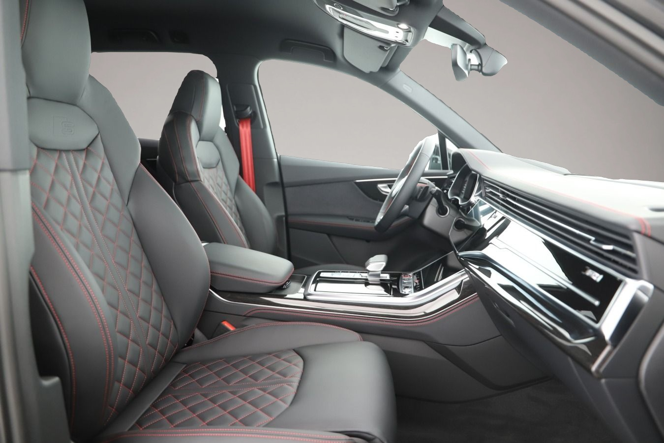 Audi SQ7 (11/2025, Benzin)