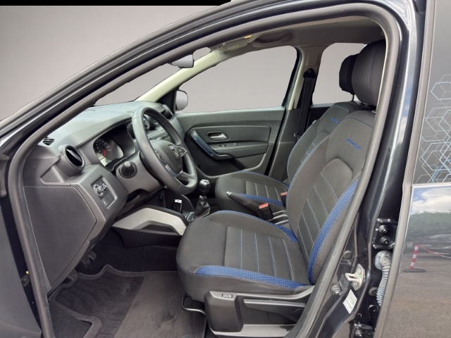 Dacia Duster (05/2021, Benzin)
