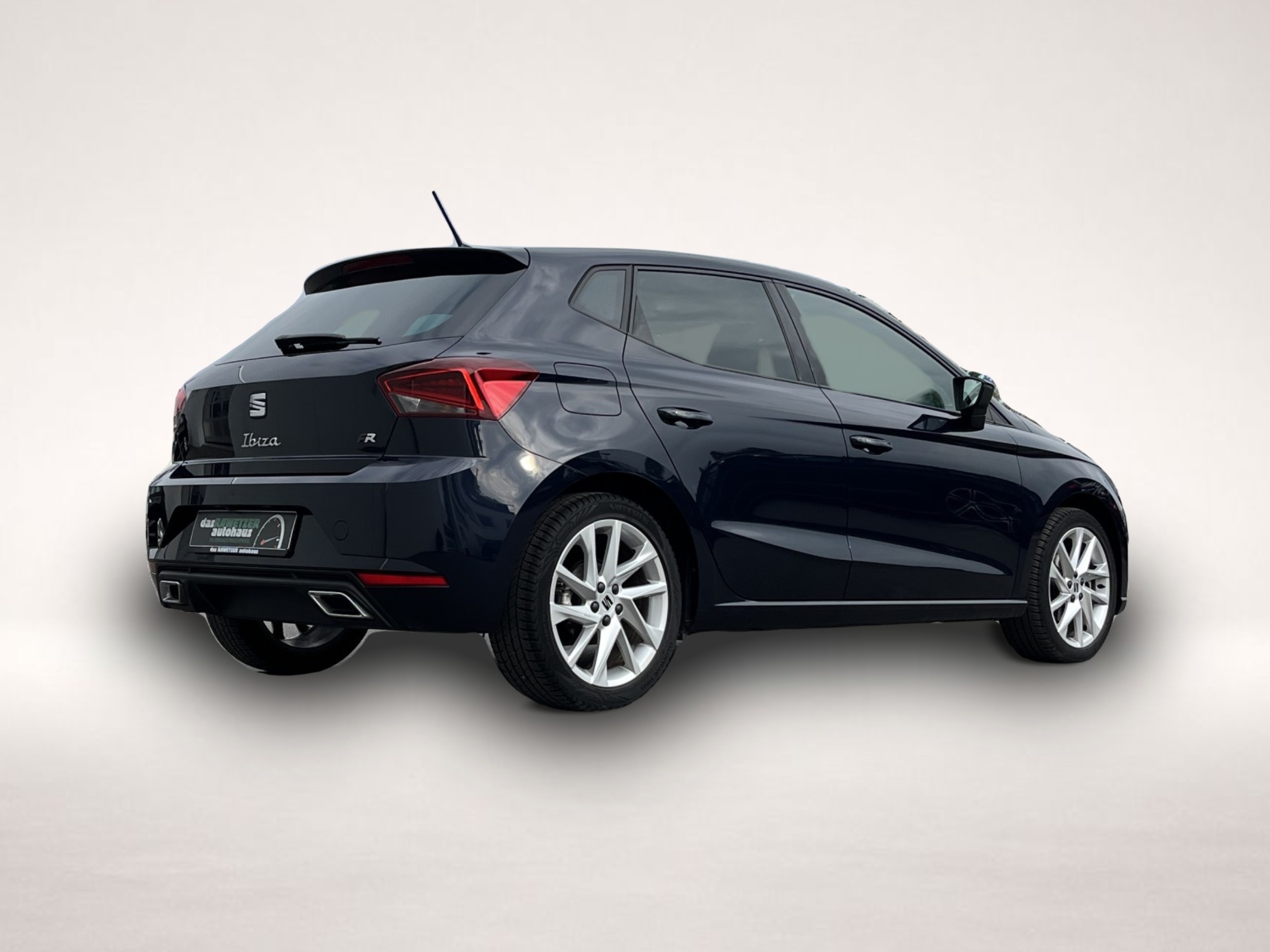 Seat Ibiza (01/2022, Benzin)