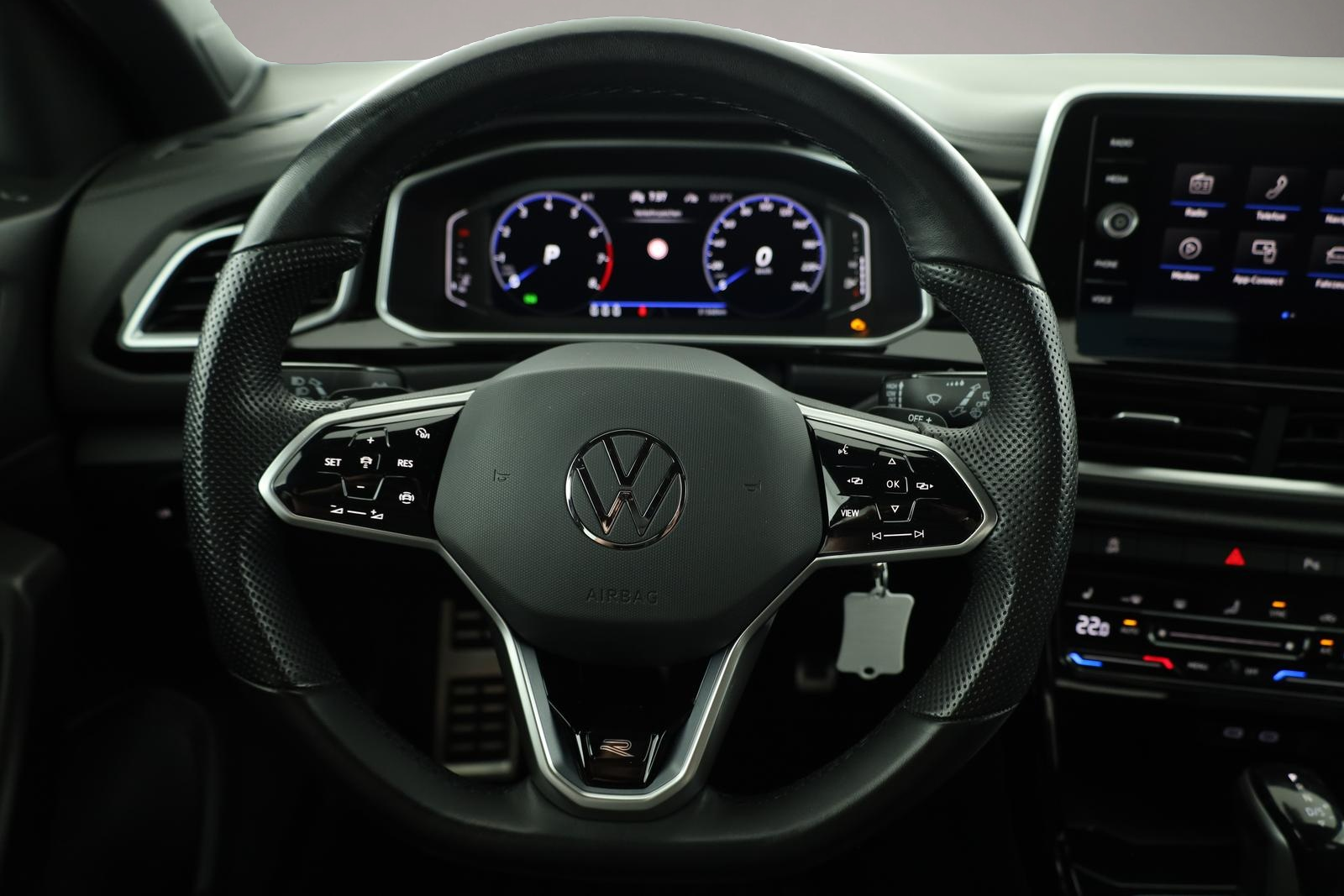 Volkswagen T-Roc (06/2022, Benzin)