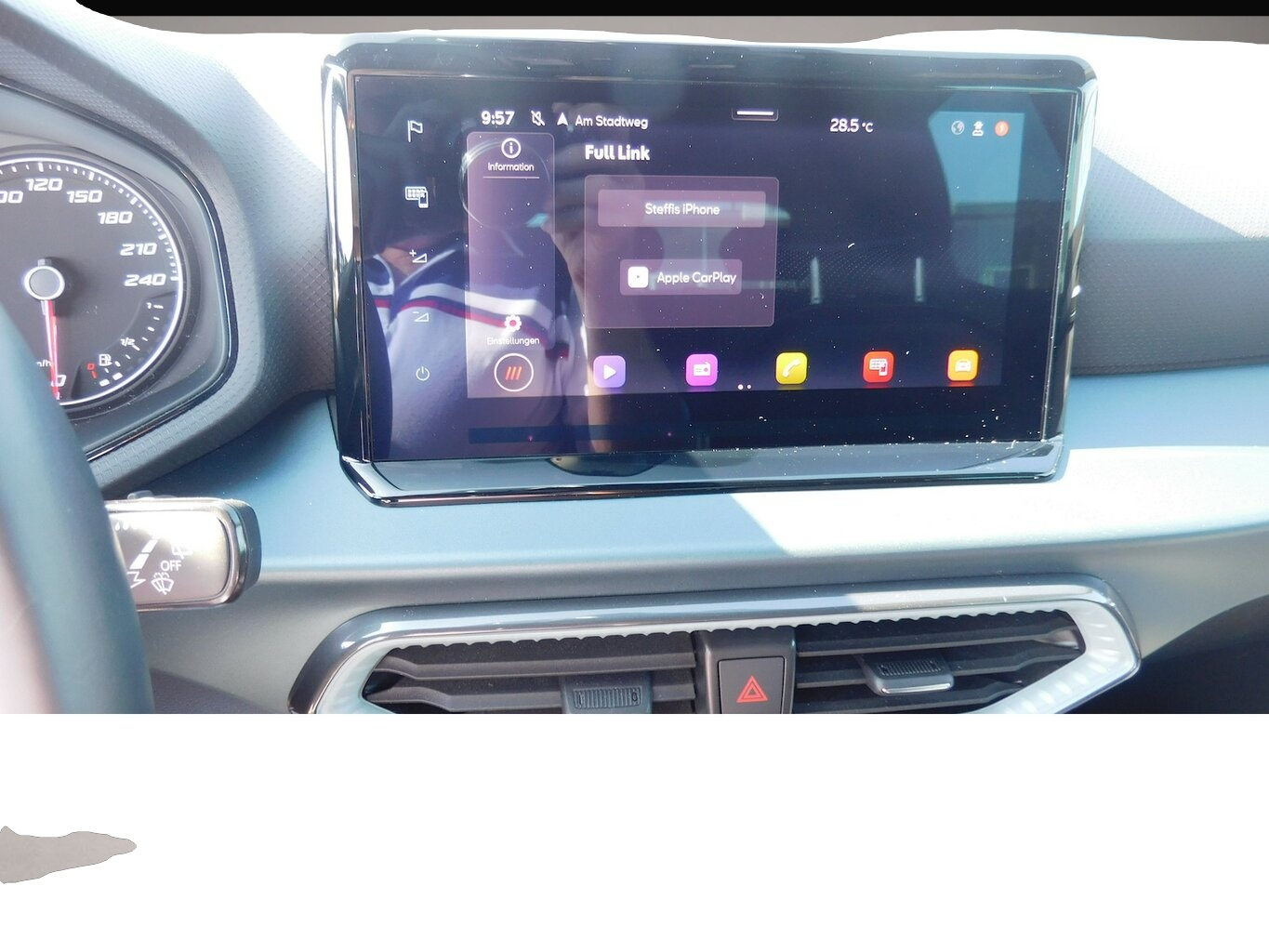 Seat Arona (01/2023, Benzin)