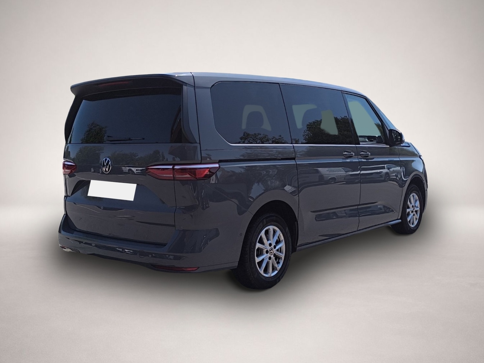Volkswagen T7 Multivan (08/2025, Diesel)